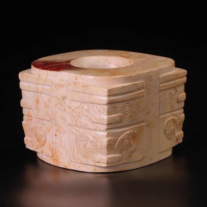 良渚石器玉文化琮擺件尺寸：8x8.1x6cm重778克NO13790 古玉擺件和田玉