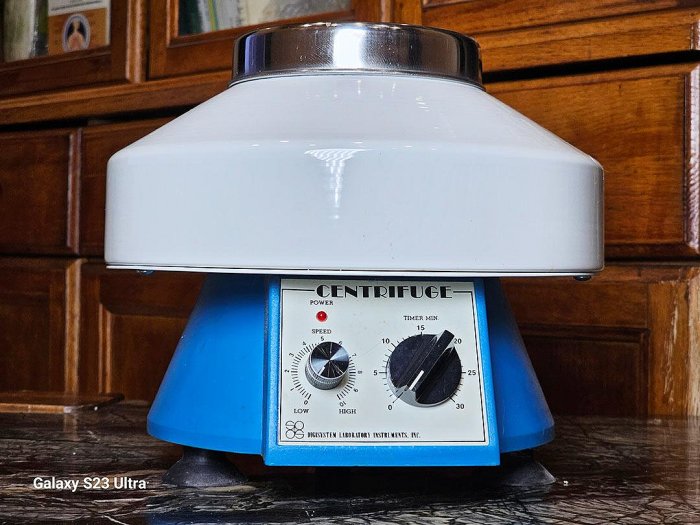 二手台製DIGISYSTEM 8孔桌上型離心機