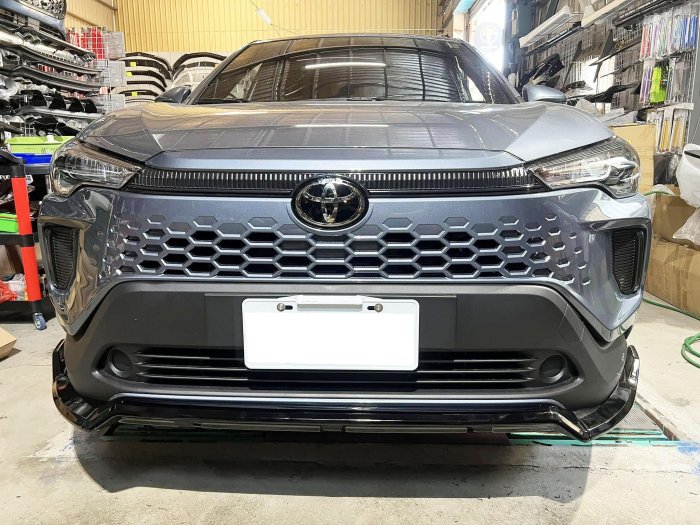 豐田 2025年式 COROLLA CROSS CC 專用型 運動版 三片式 ABS 實心版 前後包 前鏟 前下巴 後包 後擾流 後包角 前保桿 改裝保桿