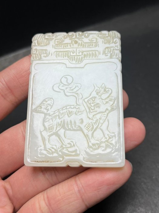 舊藏和田玉明清麒麟子岡佩尺寸44×8×65mm 重62克【玖先生】 | Yahoo拍賣