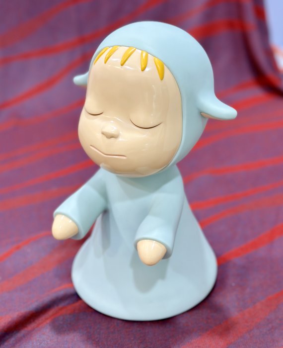 夢遊犬 奈良美智 2010バージョン 中古玩具 アンティーク犬 ぬいぐるみ