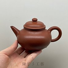 清時代 年代物 紫砂筆梅花詩文入り 筆筒  朱泥 雕刻 在銘 清時代 年代物 紫砂筆梅花詩文入り 筆筒 朱泥 雕刻 在銘