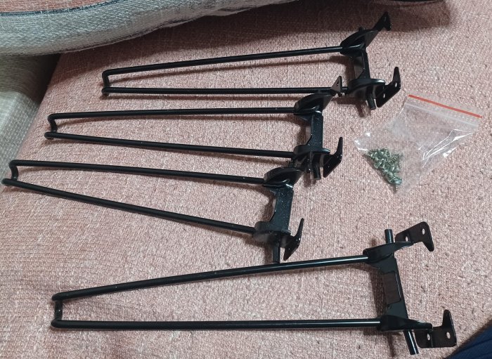 ╭✿㊣ 二手 可折疊收納小餐桌/小方桌/四方桌/和式桌【高 29公分】傢俱DIY配件 桌腳/折疊腳(附螺絲) 特價4個 $199 ㊣✿╮