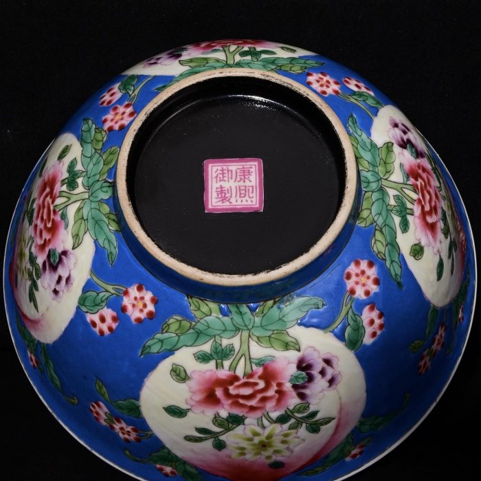 清康熙年制琺瑯彩花卉紋碗，高7×15.4厘米??60038711禦窯、 青花、古玩