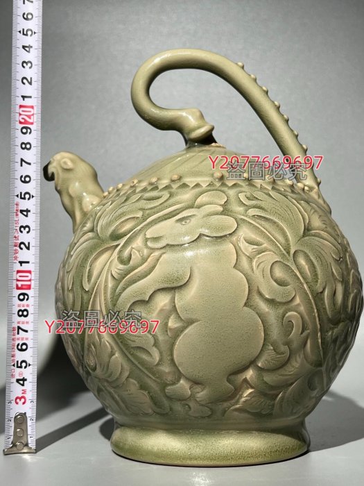 中国宋代耀州窯  倒流壶￼  陽刻花紋  古美術品 中国宋代耀州窯 倒流壶 陽刻花紋 古美術品（宋代倒流壶创下天价