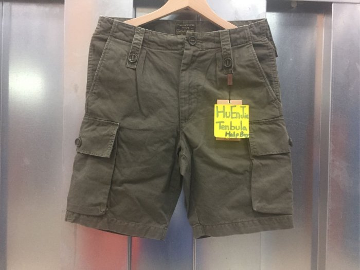 新品 WTAPS JUNGLE SHORTS COTTON. POPLIN 全新WTAPS 22SS JUNGLE / SHORTS / COTTON. POPLIN 黑軍綠短褲
