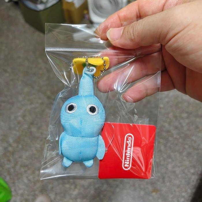 小俊的店PIKMIN皮克敏絨布小吊飾藍色