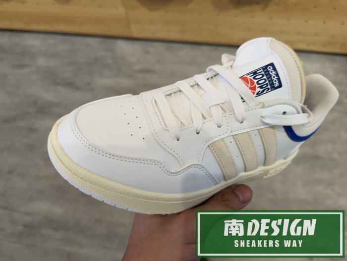 南🔥2022 8月ADIDAS HOOPS 3.0 運動休閒復古男款麂皮奶油底白米