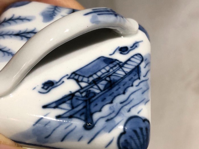 日本回流中古vintage京燒巨匠高野昭阿彌作染付青花香盒，手繪青花
