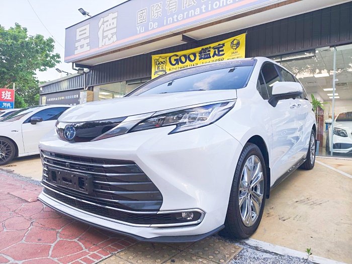 昱德汽車 2022 Toyota Sienna Limited Hybrid