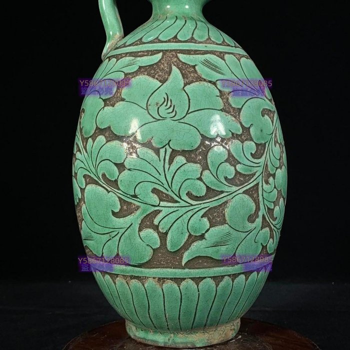 宋磁州窯綠釉刻花卉紋壺，高25釐米，直徑13釐米，1503278 汝窯官窯瓷器