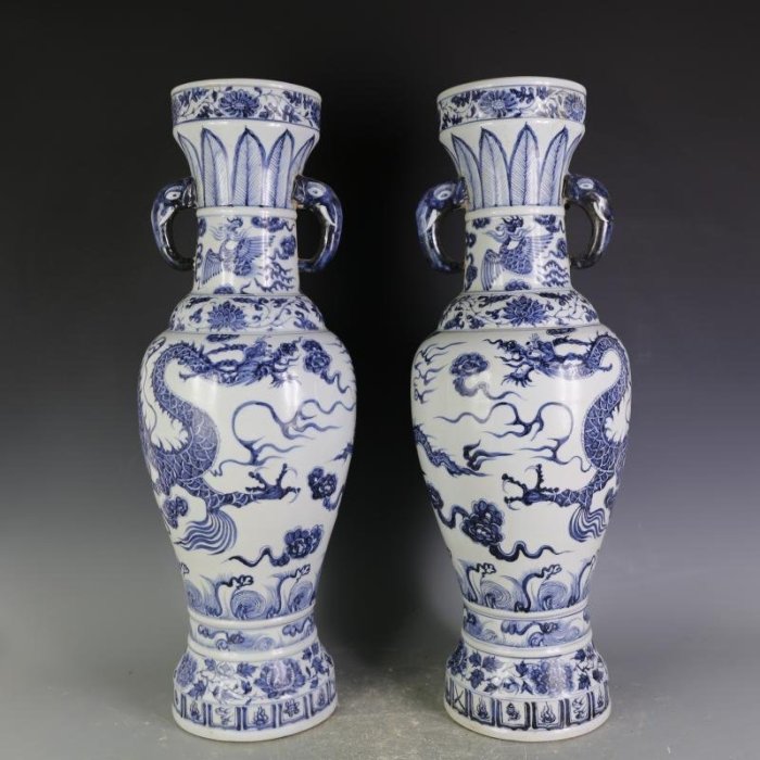 中国　釣窯　粉青　花口瓶　高さ約30㎝　V　R7720B 中国 釣窯 粉青 花口瓶 高さ約30㎝ V R7720B - メルカリ