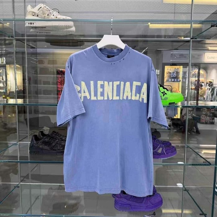 BALENCIAGA パリの夜景 Tシャツ ブラック 27959276_57585494_1000.jpg