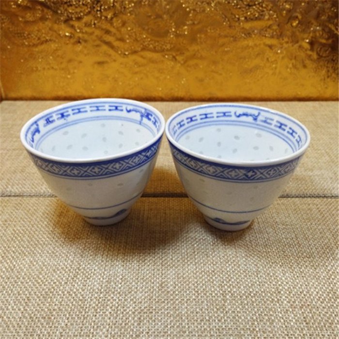 景德鎮文革廠貨瓷器/光明瓷廠產青花玲瓏米通三缸盅/普洱茶杯米粒