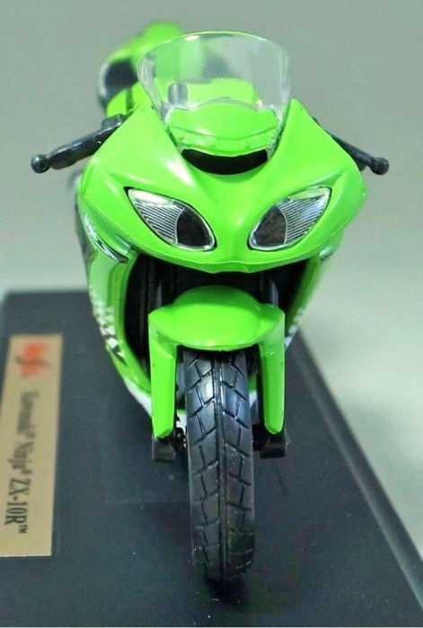 川崎摩托車模型】Kawasaki Ninja ZX-10R 綠色重型機車模型Maisto