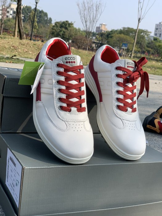 正貨ECCO Street EVO One Golf 男款高爾夫球鞋運動鞋ecco休閒鞋一體