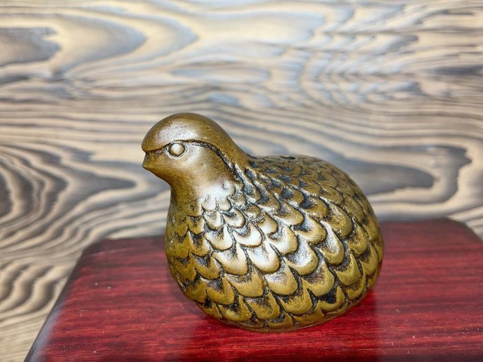 日本回流老銅器，1352年古雅鵪鶉硯滴，手工精雕細琢，典藏級古董水滴