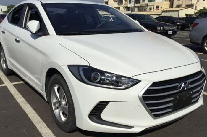 HH賢2019年 Hyundai/現代Elantra 1.6CC 才跑1萬多公里
