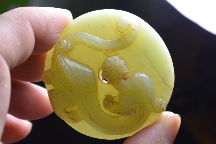 天地居] ~底價1000元~和闐浮雕螭龍玉璧玉珮玉佩0802 | Yahoo拍賣