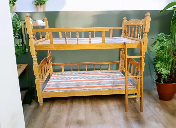 新北二手家具電器估價/一格行 3尺實木單人上下床組 二手傢俱 實木床架 單人床 雙層床