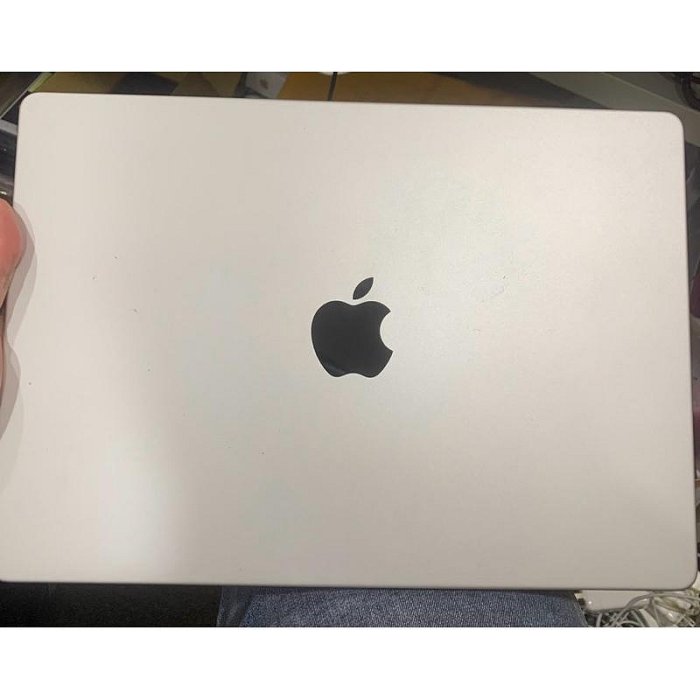 Apple MacBook Pro 14吋 2021 M1 Pro晶片 16G/1T 銀色 蘋果筆電 公司貨 A2442