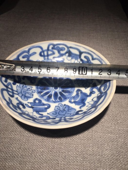 明代青花纏枝花卉紋盤直徑13.5公分現代嚴選古瓷推薦花卉紋樣精緻完美品