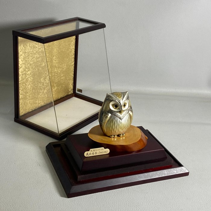 純銀製   置物   美術品 純銀製 末広 松竹梅 森之作 銀置物 在銘 ガラスケース付 工芸品