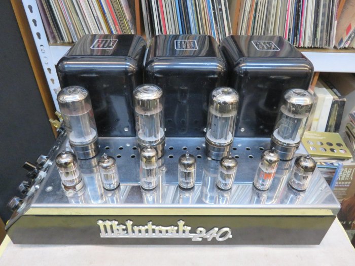 【柯南唱片】漂亮的McIntosh Tube Amplifier MC240 真空管擴大機