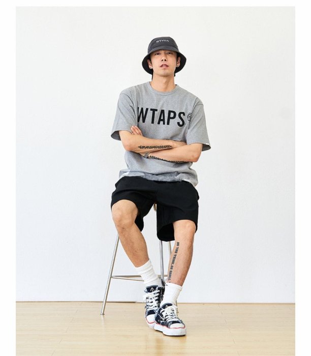 希望商店】 WTAPS BANNER / SS / COTTON 21SS 雙面WTVUA LOGO 短袖T恤