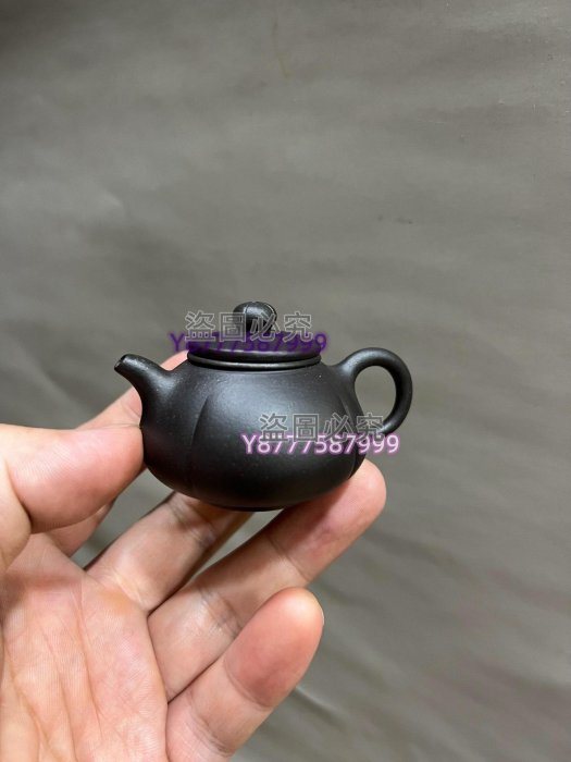 唐物 中国宜興 紫砂壺① 中國宜興紫砂茶壺《德鐘》手工