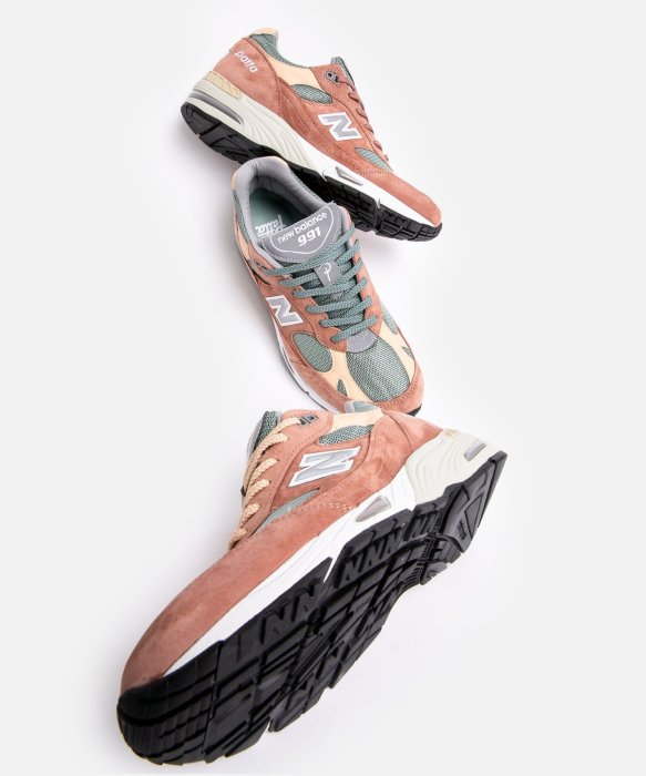 Patta × New Balance M991 DUSTY PINK New Balance Patta X 991 Made In England 'Dusty Pink' - New