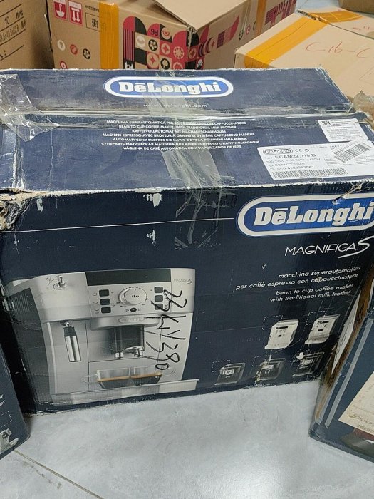二手 Delonghi德龍全自動咖啡機，全新未拆封，三款型號：ECAM22.110.B、EC685.R、適合家F-15564