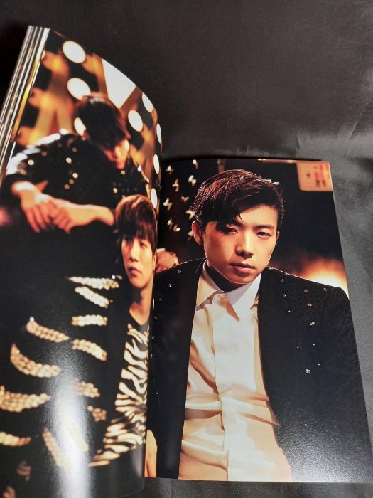 二手2PM 【2PM OF 2PM 】初回生產限定盤B ( 2CD ) +豪華BOX 80P寫真