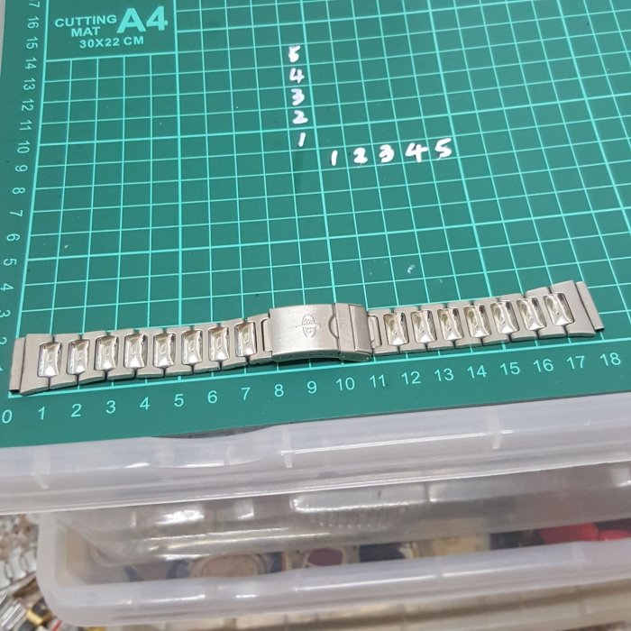 「立體珠」「保護扣」 錶帶 18mm 18長 潛水錶 水鬼錶 三眼錶 軍錶 機械錶 通通有 非 OMEGA ROLEX SEIKO MK B03