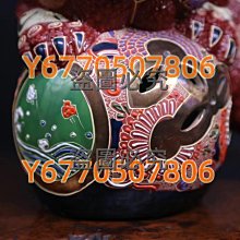 日本古董九谷燒瓷器《八幡窯金彩色繪玉獅子置物九谷燒赤獅子擺件