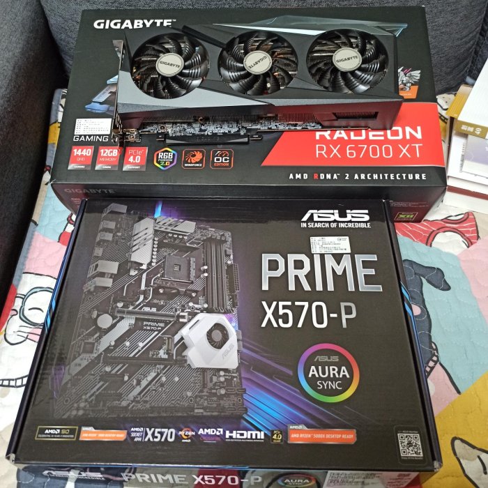 技嘉AMD RX6700XT 12G顯示卡功能正常換機出售/可自取/顯卡已註冊/顯卡21年9月出廠11月原價屋購買