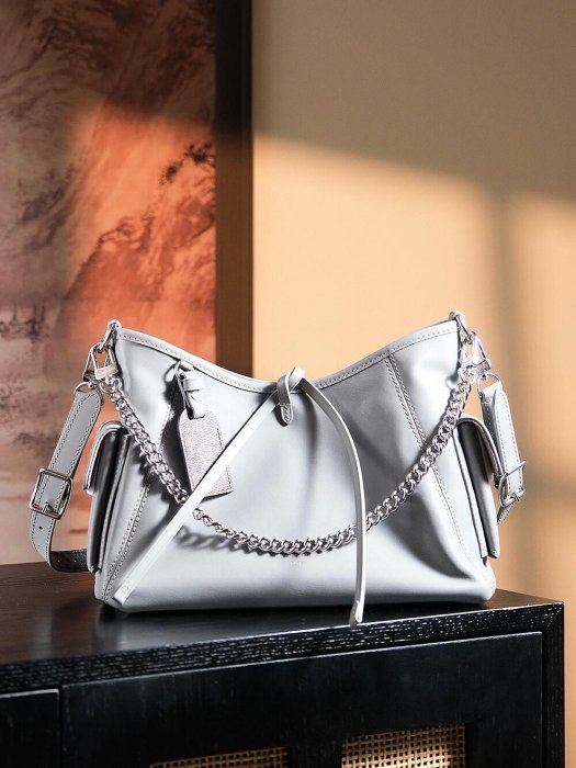 RP精品』LOUIS VUITTON 新款LV Carryall 鯊魚灰鏈條小羊皮手袋男士女士