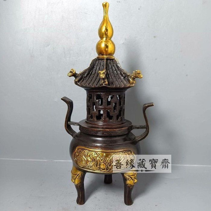銅器 太上老君錬丹炉 三足鼎 供養塔薫炉 香道具 装飾品 工芸品 置物 黃銅太上老君煉丹爐雙龍戲珠三足鼎家居供奉擺件熏香爐招財開運佛教道教