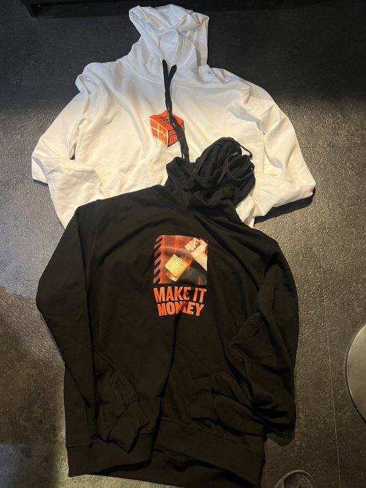 全新 三隻猴子 帽T 長袖 黑 白 XL 各一件