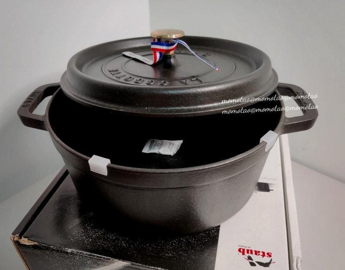 法國Staub 雙人牌圓形黑琺瑯鑄鐵鍋燉煮鍋LA COCOTTE 霧黑24cm 3.8L 4QT