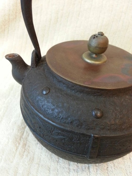 龍文堂稀有雙壺蓋鐵壺戰國龍紋日本老鐵瓶紫斑銅蓋(龍文堂,金壽堂,南部