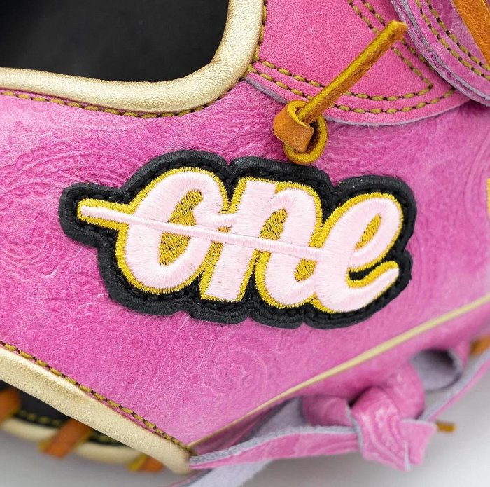 貳拾肆棒球--2024日本帶回母親節限定松坂大輔式樣硬式投手手套ONE