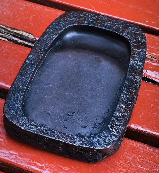 嚴選日本赤間硯，老龍泉堂主力作硯臺，1555克重推薦收藏，龍泉堂手工硯