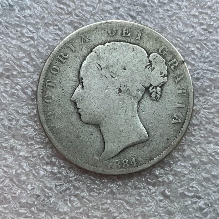嚴選1884年英國維多利亞王朝青年頭像半克朗銀幣，典藏級古錢幣適合收藏