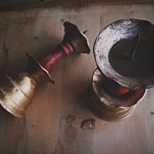 已售出】舊年代老件古鋁質木燭台古燭台老燭台早期燭台古雅靜美宗教收藏