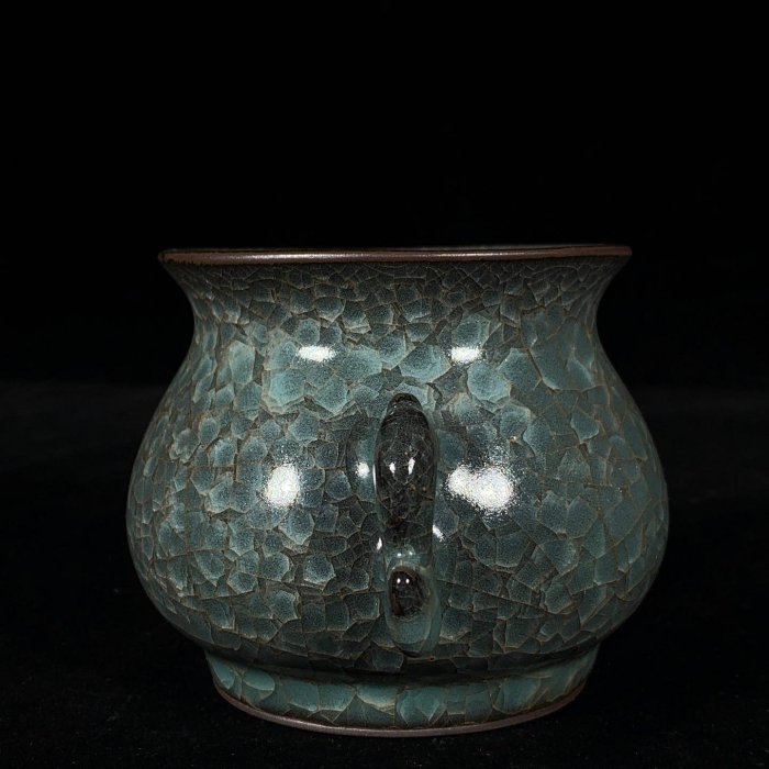 宋官窯冰裂紋雙耳爐，高7.5直徑12cm，200341 瓷器官窯汝窯【古雲