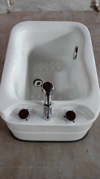 【麗室衛浴】壓克力養身泡腳盆 洗腳盆 SPA-001 product lightbox image 1