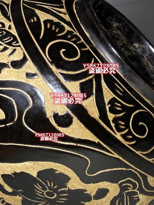 磁州窯黑釉剔花大罐，宋代珍品，精美剔刻人物紋飾。高約20厘米，口徑約