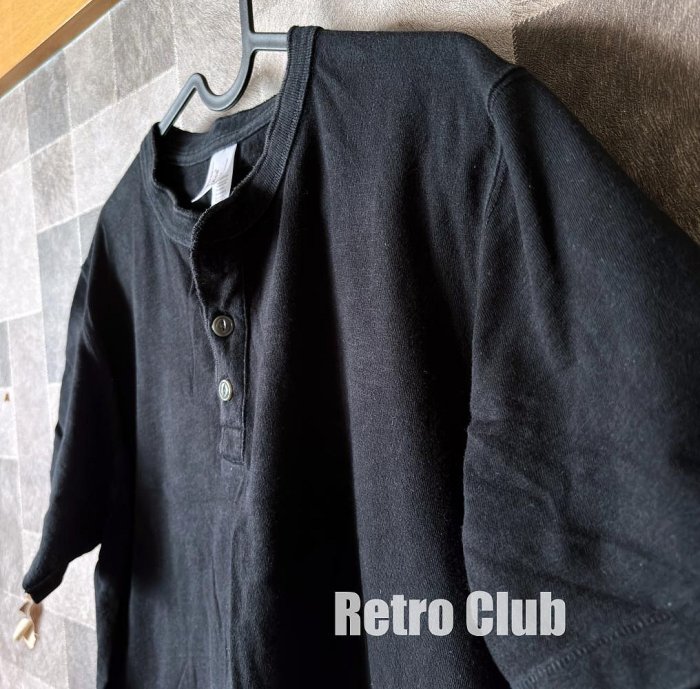 Retro CLUB【一元起標】【二手】PrintAce 黑色 素面 亨利領短袖上衣 C260712