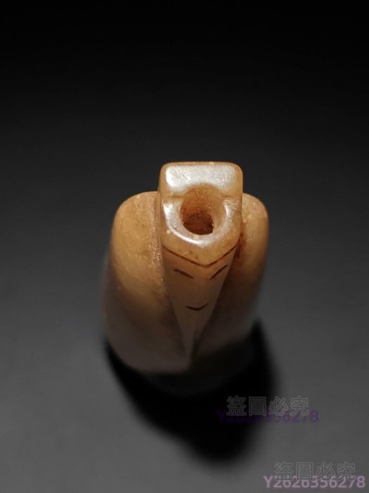 古玉【漢代玉翁仲】 和田玉局部灰皮鈣化原始坨痕清晰三寶之一可佩戴